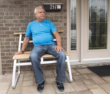 Feds step in to stop Quebec man's deportation 20 years after conviction | iNFOnews.ca