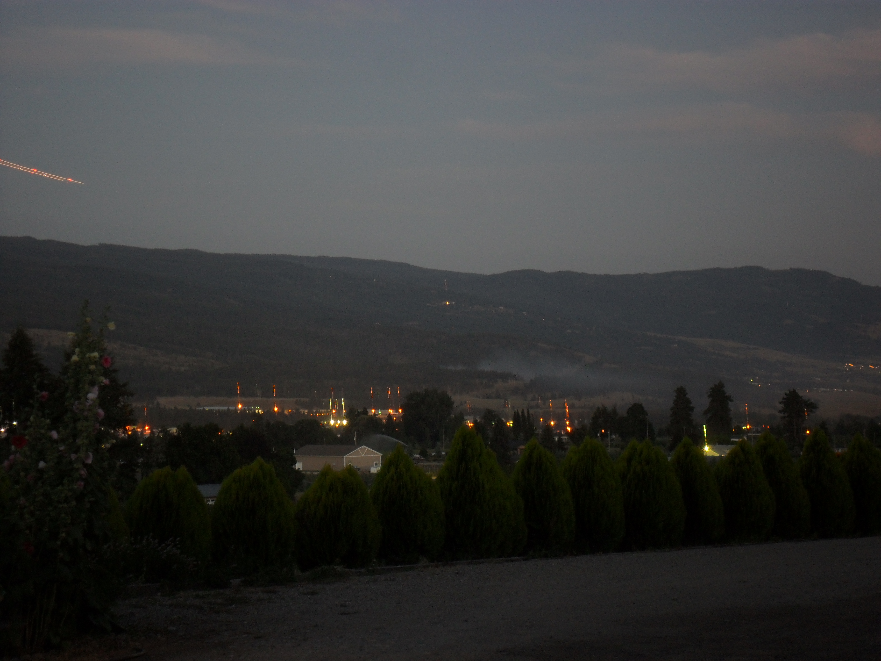 UPDATE: Fire crews monitoring hot spots after fire near YLW | iNFOnews.ca