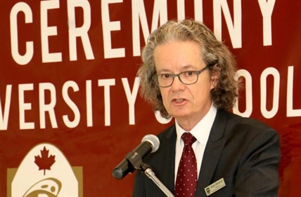 Historic day for Chinese/English high school | iNFOnews.ca