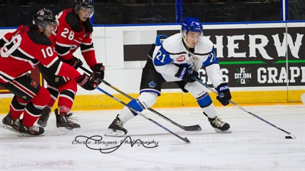 Rookies lead Vees to sixth straight win | iNFOnews.ca