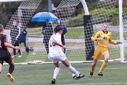 RECAP: Heat defeat ‘Pack 2-1 after exciting finish in Kelowna | iNFOnews.ca