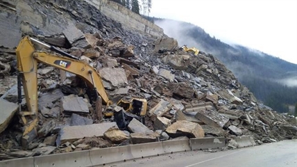 Highway closed after rock slide injures contractors working to prevent slides | iNFOnews.ca Highway closed after rock slide injures contractors working to prevent slides | iNFOnews.ca