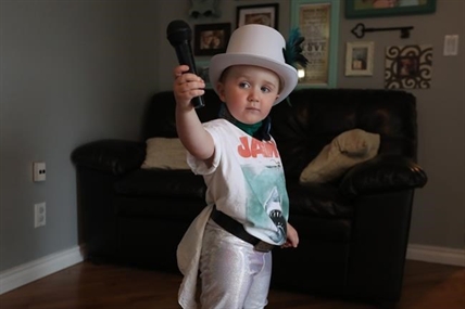 Ontario boy dressed up as pint-sized Gord Downie captures hearts | iNFOnews.ca