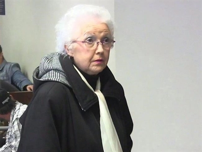 'Internet black widow' delays signing of peace bond because of medical question | iNFOnews.ca