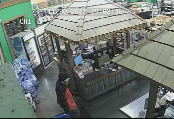 Police seek to identify robber | iNFOnews.ca Police seek to identify robber | iNFOnews.ca