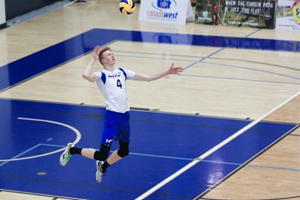 RECAP: Heat unable to take down 6th ranked Bisons, fall in four sets | iNFOnews.ca