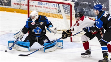 Vees prove to be road warriors against the Warriors in West Kelowna | iNFOnews.ca