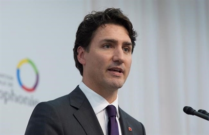 Trudeau defends comments after Castro's death at la Francophonie summit | iNFOnews.ca