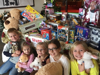 Penticton church raises spirits and donations with toy drive | iNFOnews.ca
