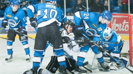 Vees five game win streak ends in Salmon Arm | iNFOnews.ca