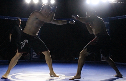 Penticton MMA fighter TKOed at Barefoot Beach Battle | iNFOnews.ca