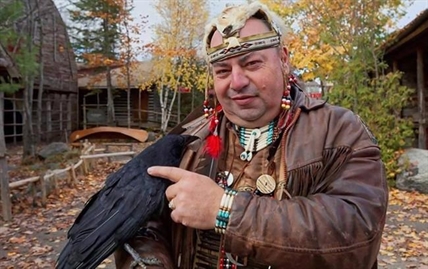 Judge allows Quebec City man to keep 'Moko,' his 7-year-old pet crow | iNFOnews.ca Judge allows Quebec City man to keep 'Moko,' his 7-year-old pet crow | iNFOnews.ca