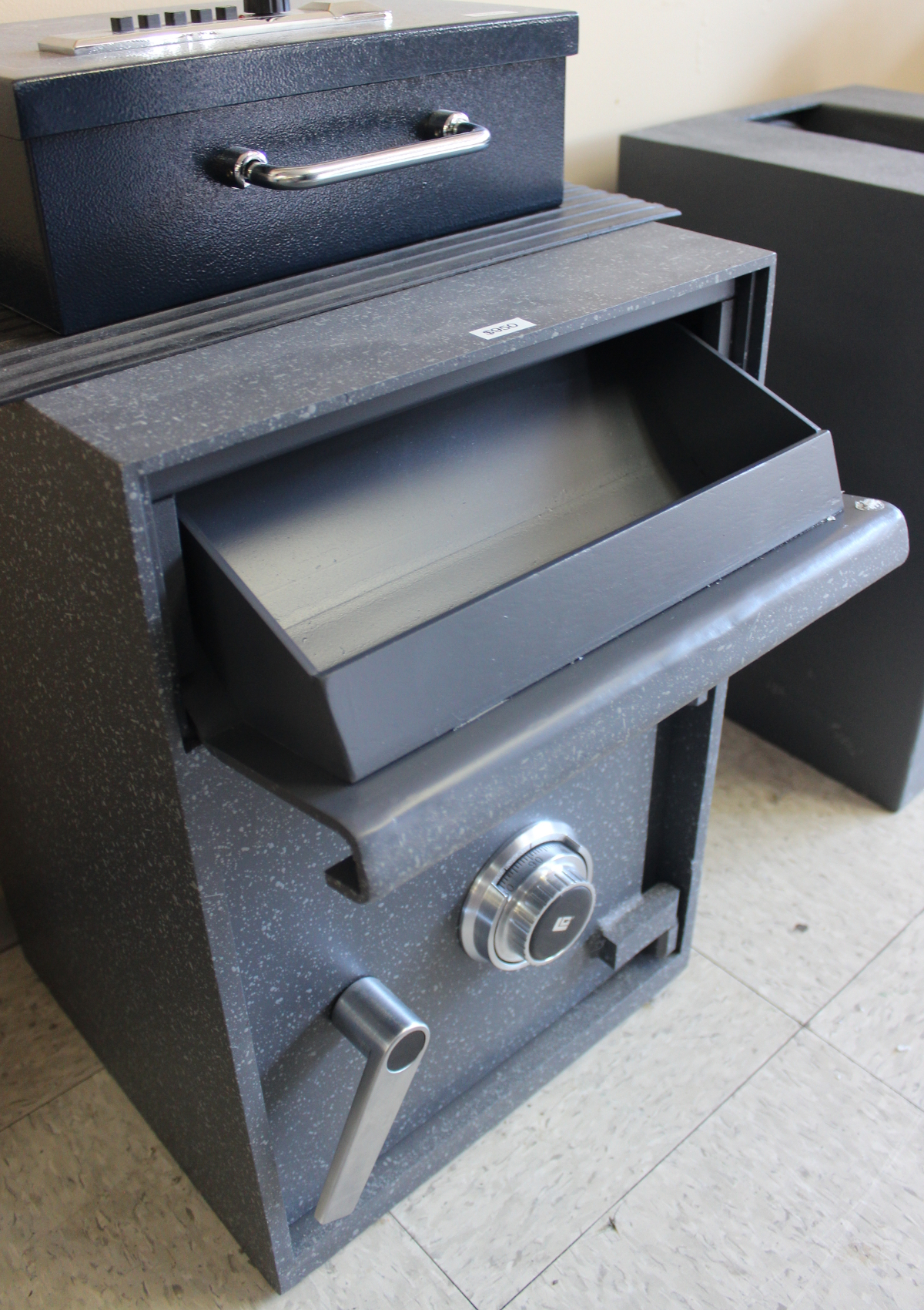 Legion's cash troubles worsened by $2,000 office theft | iNFOnews.ca