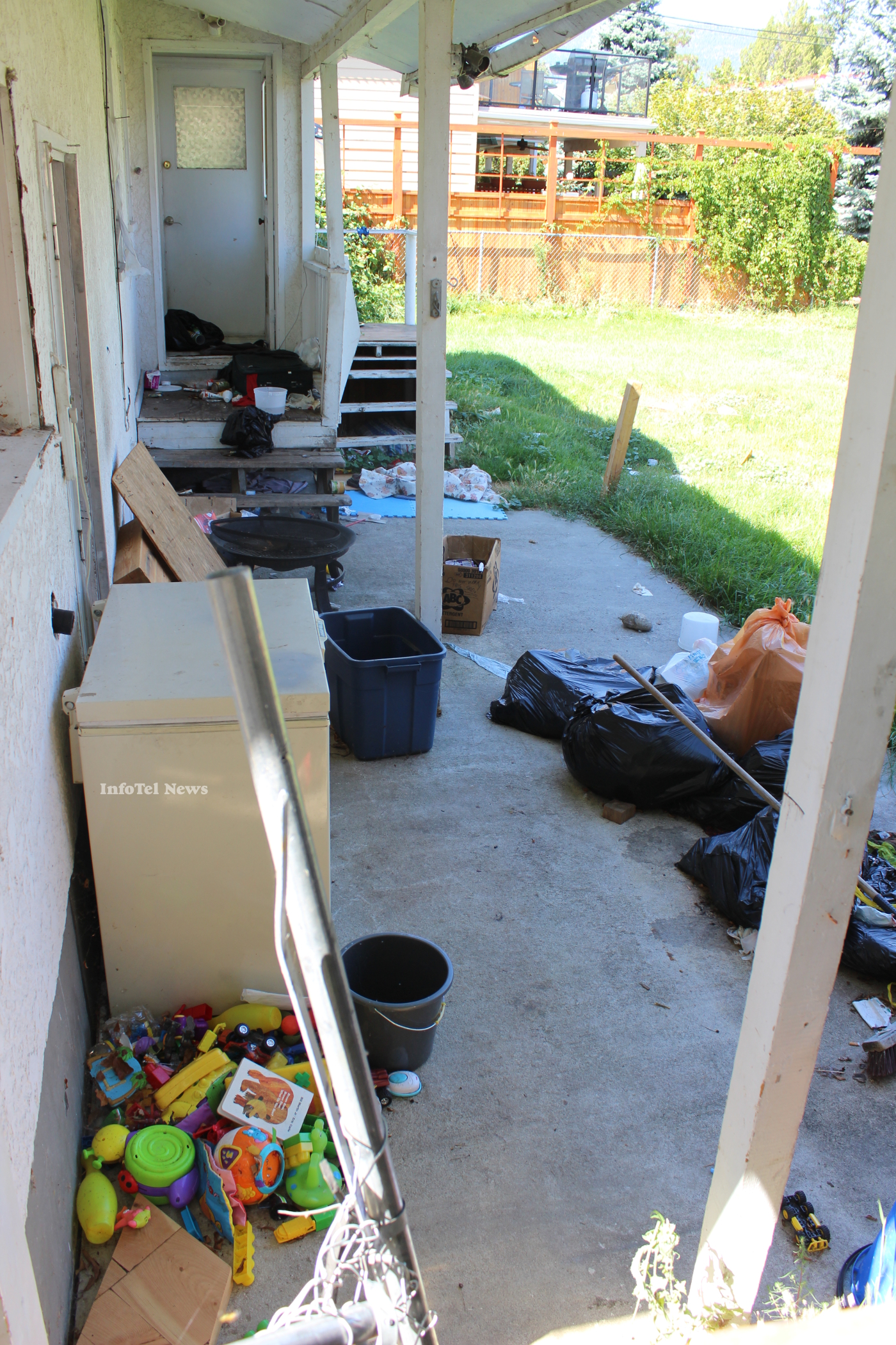 Messy house ticks off council | iNFOnews.ca