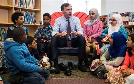 Small on spending, Libs sell Budget 2017 as big on ideas for a changing world | iNFOnews.ca