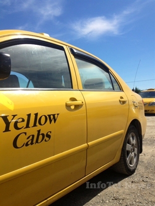 Cab company wants city to lighten up on taxis | iNFOnews.ca Cab company wants city to lighten up on taxis | iNFOnews.ca