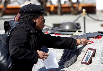 Canadians attend memorials for Vimy Ridge centennial country-wide | iNFOnews.ca