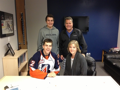 Blazers sign forward Nathan Looysens | iNFOnews.ca