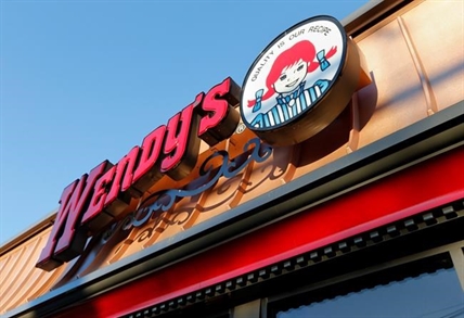 Teen's plea for free Wendy's nuggets sets retweet record | iNFOnews.ca