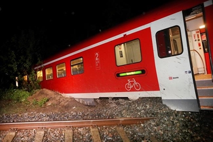 Severe weather creates havoc across Germany | iNFOnews.ca Severe weather creates havoc across Germany | iNFOnews.ca