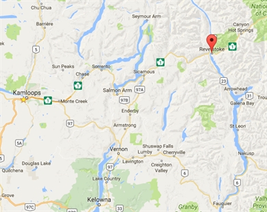 Flooding west of Revelstoke closes Highway 1 for at least two days, says RCMP | iNFOnews.ca