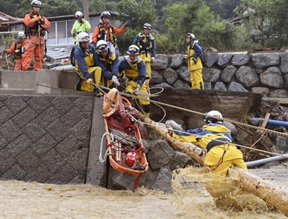 Japan flood deaths rise to 15 with 14 missing | iNFOnews.ca Japan flood deaths rise to 15 with 14 missing | iNFOnews.ca