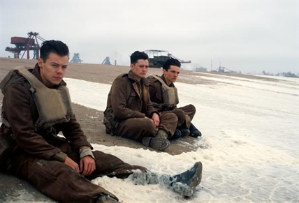 MOVIE REVIEW: Riveting 'Dunkirk' is Nolan's, and year's, best | iNFOnews.ca