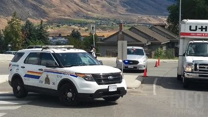 BREAKING: Police called to a possible grenade outside the Grandview Motel | iNFOnews.ca BREAKING: Police called to a possible grenade outside the Grandview Motel | iNFOnews.ca