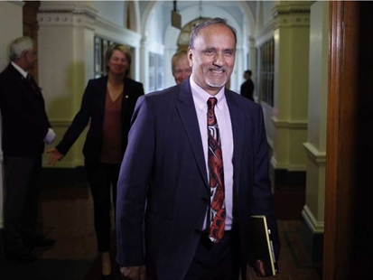 NDP commits to raising minimum wage in B.C. to $15 per hour by 2021 | iNFOnews.ca NDP commits to raising minimum wage in B.C. to $15 per hour by 2021 | iNFOnews.ca
