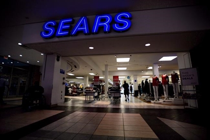 Sears Canada to create fund for laid off employees who received no severance | iNFOnews.ca