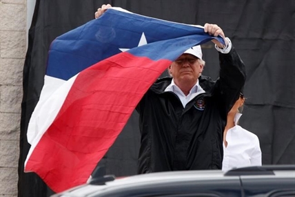 Trump offers Texans in-person reassurances on storm recovery | iNFOnews.ca