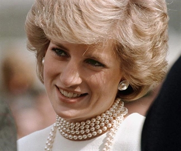 Canadians reflect on Princess Diana with 20th anniversary of her death nearing | iNFOnews.ca