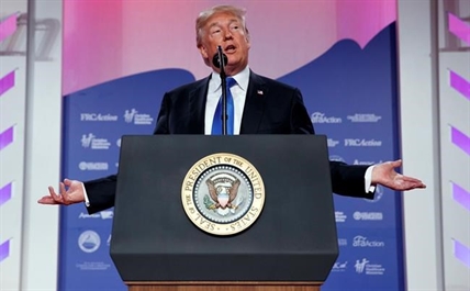 Trump pledges fealty to religious values and "Merry Christmas" | iNFOnews.ca Trump pledges fealty to religious values and "Merry Christmas" | iNFOnews.ca