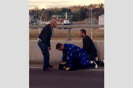 Pro wrestler Davey Boy Smith Jr. says he saved woman hanging from Calgary bridge | iNFOnews.ca