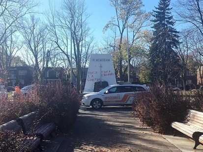 Resident angry after Montreal war monument vandalized on Remembrance Day | iNFOnews.ca Resident angry after Montreal war monument vandalized on Remembrance Day | iNFOnews.ca