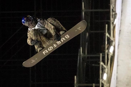 Canada's McMorris returns to slopes with big air gold after devastating crash | iNFOnews.ca