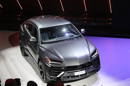 Lamborghini joins the boom in supercar SUVs | iNFOnews.ca