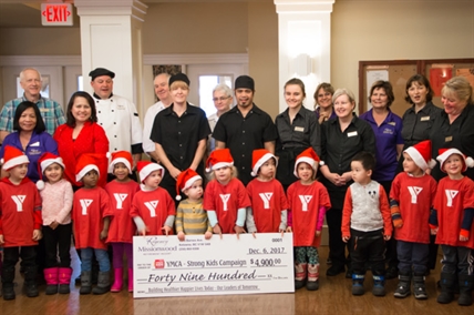 Missionwood holiday feast supports local YMCA kids and families with $4,900 donation | iNFOnews.ca