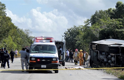 One Canadian dead, 3 injured in Mexico bus crash that killed 12 people | iNFOnews.ca One Canadian dead, 3 injured in Mexico bus crash that killed 12 people | iNFOnews.ca