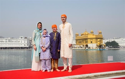 Trudeau's fashion missteps highlight what not to wear on vacation | iNFOnews.ca Trudeau's fashion missteps highlight what not to wear on vacation | iNFOnews.ca
