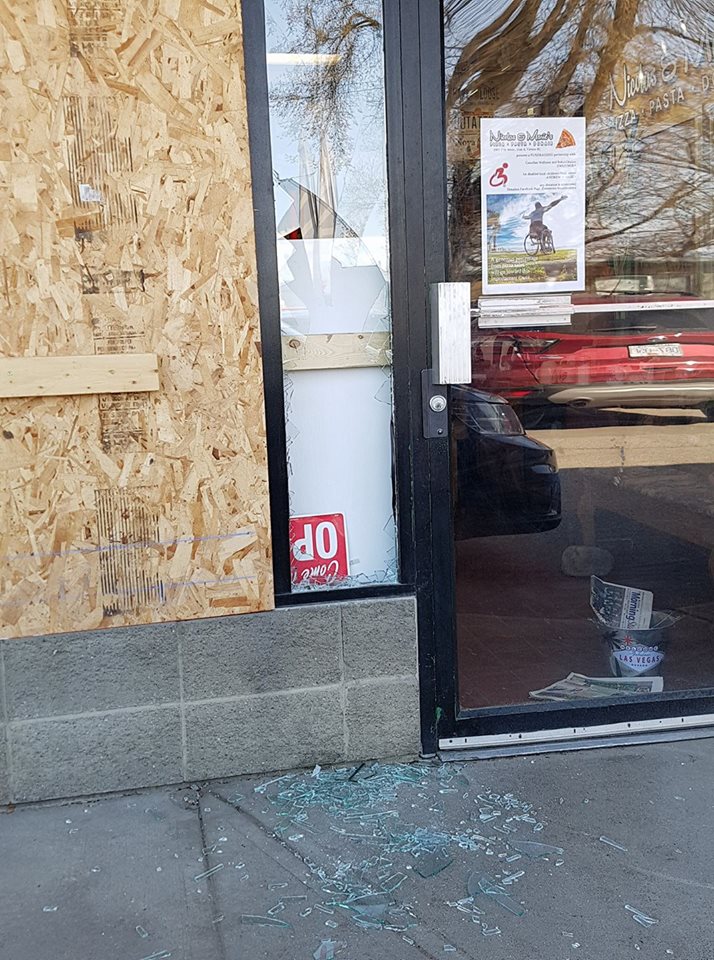 Vernon pizza shop stung by theft a fourth time | iNFOnews.ca