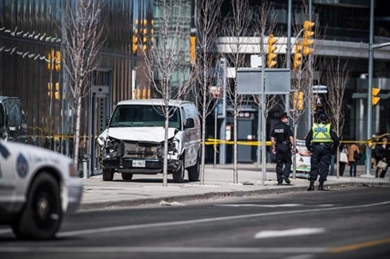 Arresting officer's actions 'one shining moment' in the wake of Toronto van attack | iNFOnews.ca