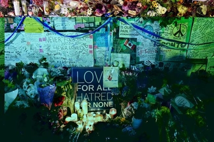 Prime Minister, other politicians to attend vigil for victims of Toronto van attack | iNFOnews.ca