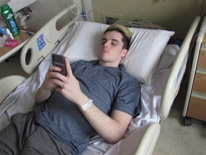 'So grateful:' Injured Bronco hockey player glad he's alive, works on recovery | iNFOnews.ca
