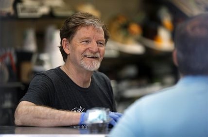 Justices side with Colorado baker on same-sex wedding cake | iNFOnews.ca