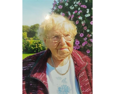 Quebec woman, 97, who loved driving and was in good health, dies in road accident | iNFOnews.ca Quebec woman, 97, who loved driving and was in good health, dies in road accident | iNFOnews.ca