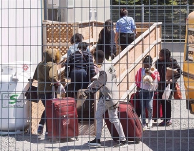 Canada spends millions housing and feeding border crossers, detains only some | iNFOnews.ca