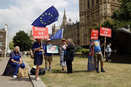 Boris Johnson quits UK government in mounting Brexit crisis | iNFOnews.ca