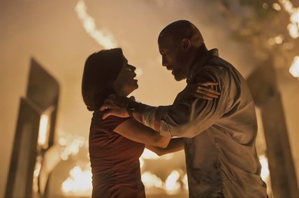 MOVIE REVIEW: In 'Skyscraper,' the Rock towers over action tropes | iNFOnews.ca MOVIE REVIEW: In 'Skyscraper,' the Rock towers over action tropes | iNFOnews.ca