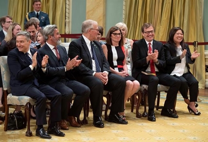 Trudeau shuffles familiar faces, adds new ones to expanded cabinet | iNFOnews.ca Trudeau shuffles familiar faces, adds new ones to expanded cabinet | iNFOnews.ca